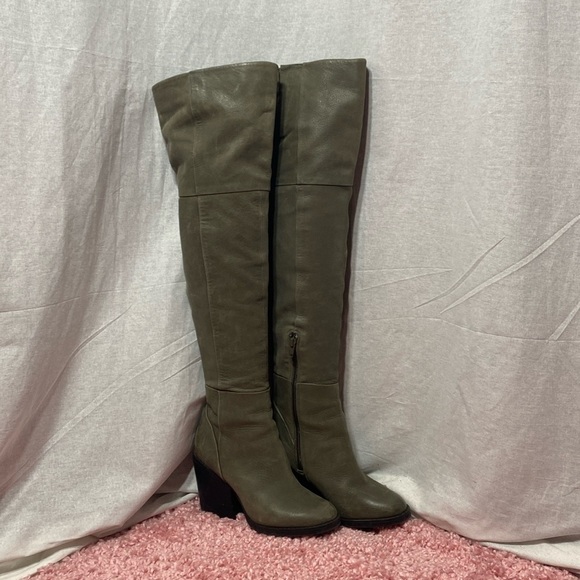 Aldo Shoes - ALDO Above the Knee Gray Leather Boots Sz 7